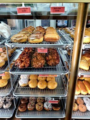 Donuts are lined up at the opening time