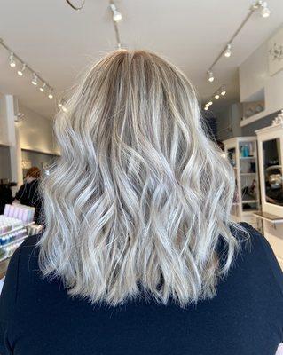 Balayage, toner, cut done by T @tzirintzyxbeauty