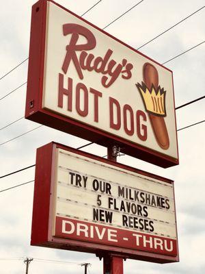 Rudy's - The "King" of dogs!