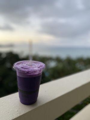 Iced ube latte