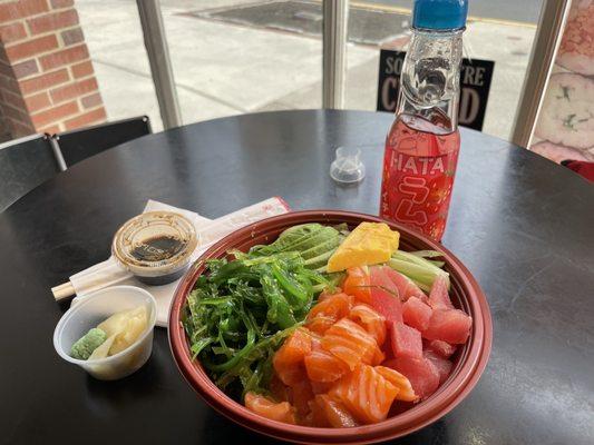 B5. Sashimi Bowl - perfect, exactly what I was craving. It's like a poke bowl with zero decisions to make. The best.