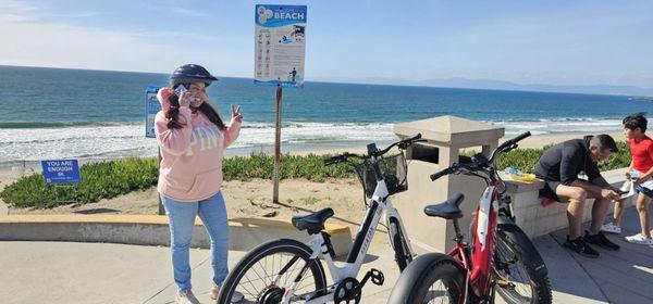 BEAUTIFUL DAY TO ENJOY A GREAT ELECTRIC BIKE RIDE. HIGHLY RECOMMENDED FOR YOUR BEST TIME CRUISING DOWN THE BEACH TAILS.