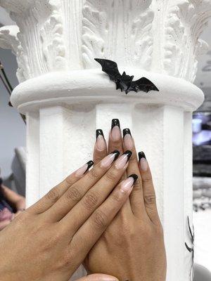 Nails by Light