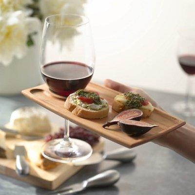 Wooden plates perfect for appetizers and wine