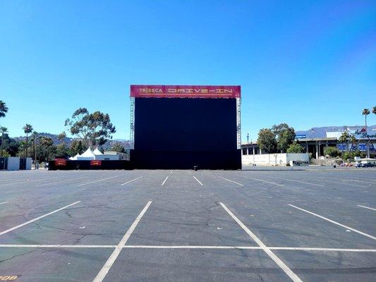 The calm before the storm opening date of the 2021 season (07/28/21)! @Tribeca #Pasadena #OutdoorEntertainment #DriveIn #Movies