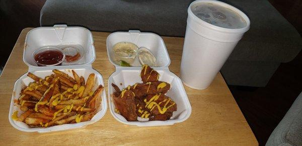 Fish chips, fries, sweet tea!