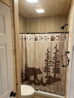 Cabin bathrooms. Quaint, clean and relaxing