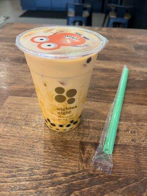 Thai tea latte with pearls