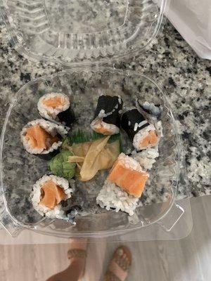 Salmon roll...every piece was broken. Poor quality.