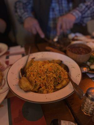 Arroz con Pollo Estilo Colombiano