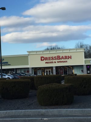 Raynham DressBarn -- 266 New State Highway / Route 44, Raynham            Storefront