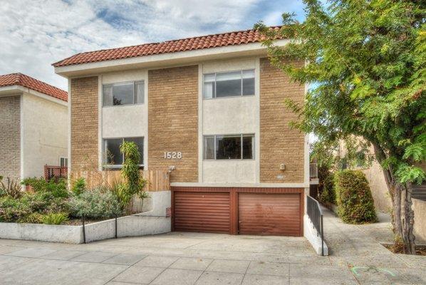 1528 Berkeley St #1 - Sold Over Asking for $910,000!