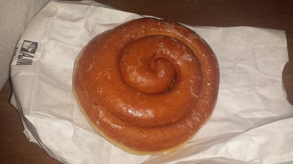 Cinnamon roll.... super yummy