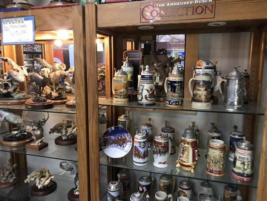 I didn't take a wrong turn at Frankenmuth. They have a great selection of beer steins, and some pretty cool animal statues, too.