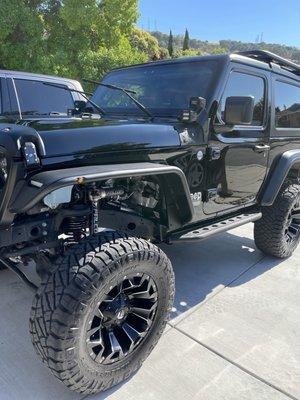 Lift kit with suspension