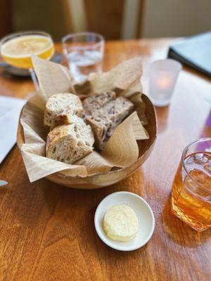 Bread service