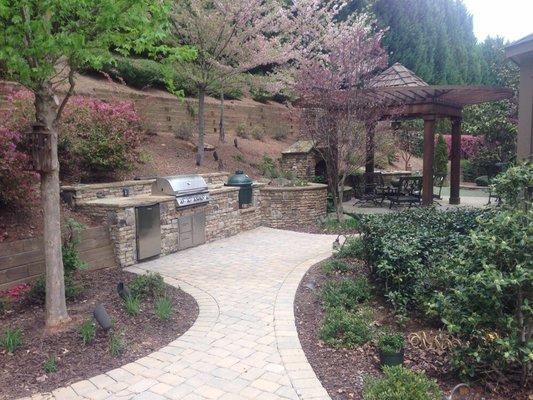 Outdoor entertainment areas. Rock work , Pavers