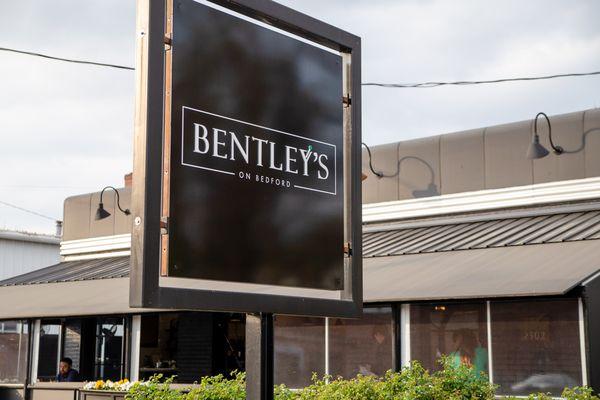 Bentley's is an exciting new restaurant located in the heart of Lynchburg, Virginia. This unique dining spot is housed in a beautifully rest