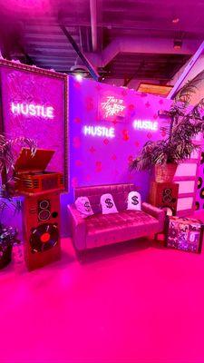 One of their sets of the hustle room