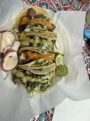 ¡¡Tacos de cuatro lenguas!!