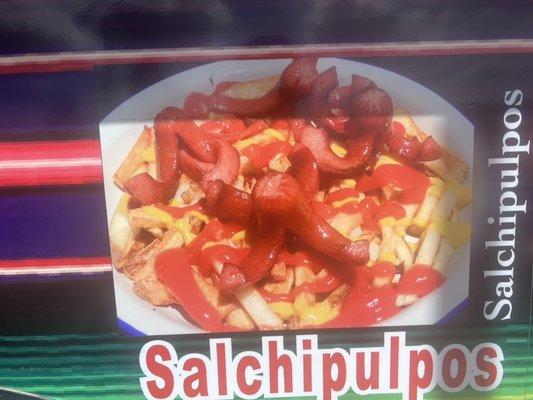 Salchipulpos, salchichas con papas