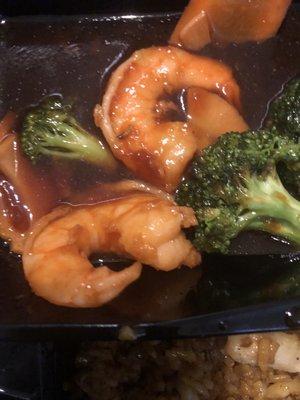 Maggot Shrimp and Beef Broccoli / Sesame Chicken Dinner Bento Box