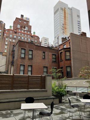 Outdoor roof deck