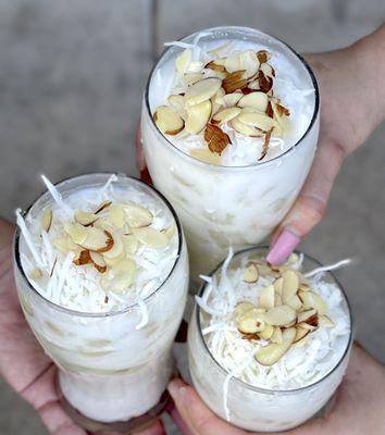 Chè dừa dầm Coconut dessert