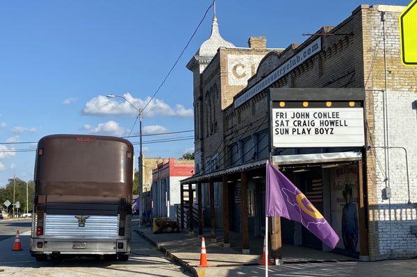 John Conlee's tour bus!