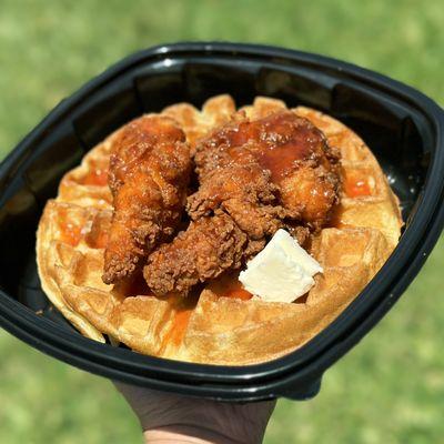 Sweet and savory Chicken & Waffles! Waffle, Fried Chicken Tenders (2) tossed in Nashville Oil, Hot Honey, Side of Butter, Syrup.