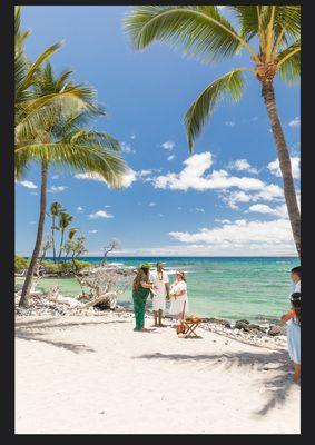 Mauna Lani Resort Ceremonies
Always with Aloha
Authentic Hawaiian Weddings