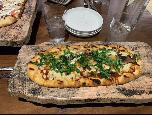 Mushroom flatbread