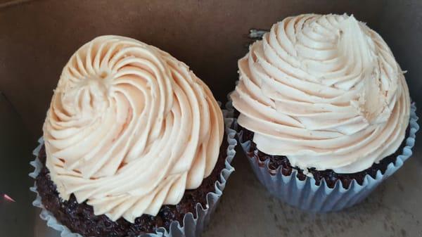 Salted caramel cupcakes