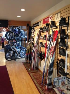 Skis, bikes