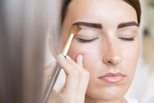 Our preferred eyebrow shaping method is tweezing, which gives more control and finer results than waxing or threading.