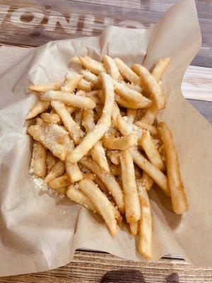 Parmesan fries. Undercooked and under seasoned. Needed more time in the fryer and a bit of salt.