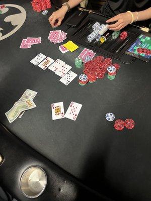 900$ POT IN 1/2 NL