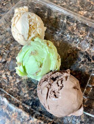 Sampler with brownie, key lime, salted caramel