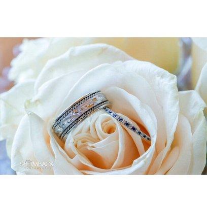 Platinum weddings bands hand engraving and sappphires