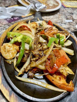 Shrimp and steak fajita