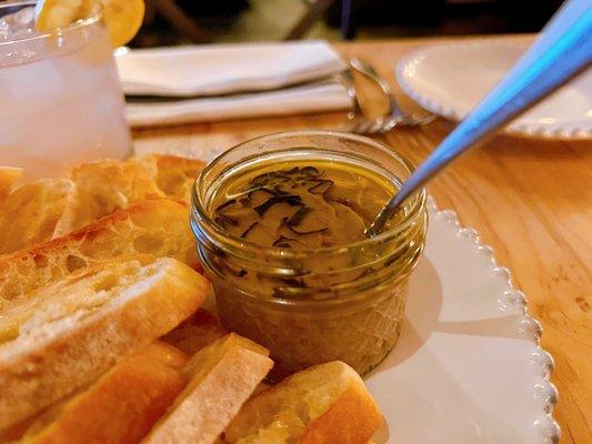 Rustic Tuscan Pate ( Pâté ) - delicious and very special , different with the pate that I had before