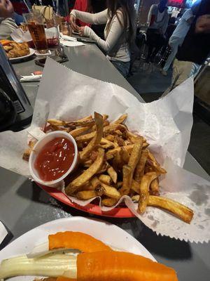 basket of fries