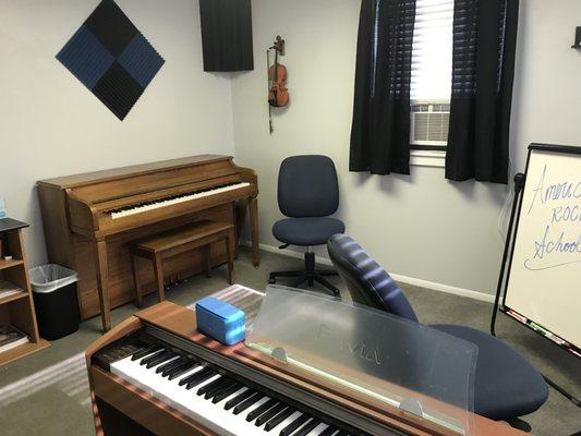 Voice, Piano, and Violin Lessons