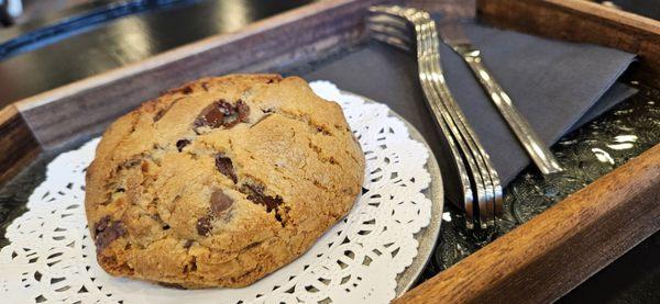 Walnut chocolate chip coffee