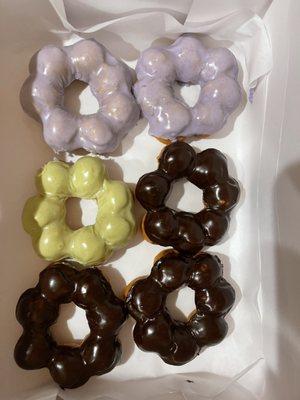 Mochi donuts