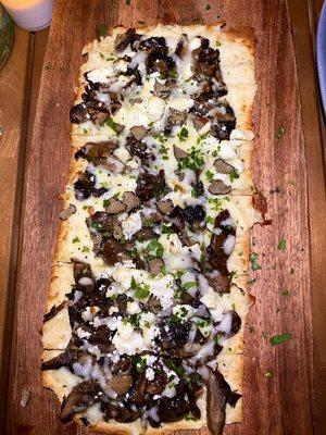 Flatbread with mixed mushrooms