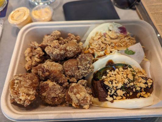 Popcorn chicken and bao combo