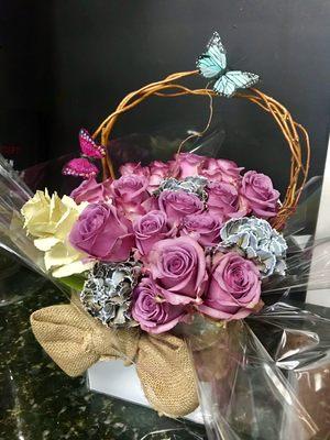 Purple rose Arrangement