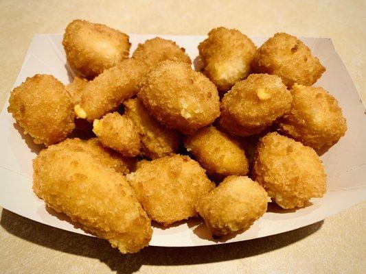 Yellow cheese curds