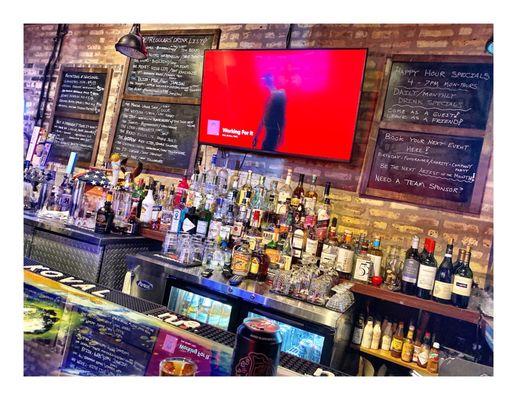 Inside Randall's Pub 6341 N Clark St,Chicago, IL  New Bar in Edgewater Area .est.2022. Modern Jukebox ATM Sports TV Nice Clean Cool!